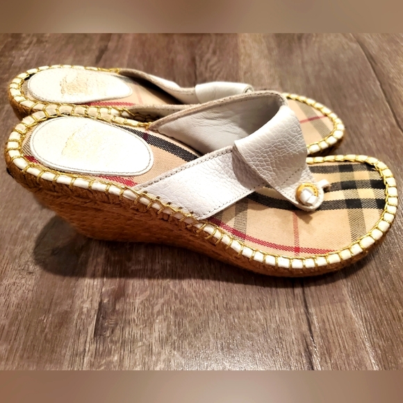 Burberry- Nova Check Thong Espadrille (White) - Picture 13 of 16